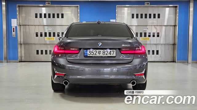 BMW 3-Series G20 320i Luxury - фото 3