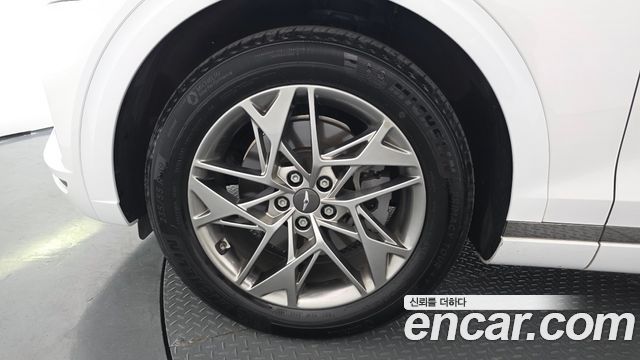 Genesis GV70 2.5T Gasoline 2WD - фото 3