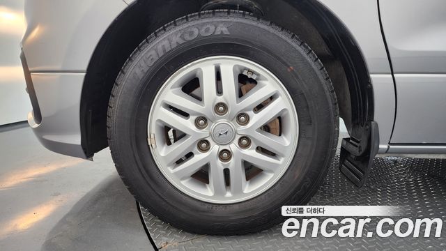 Hyundai Starex Новый Van 5-Seater Smart - фото 4