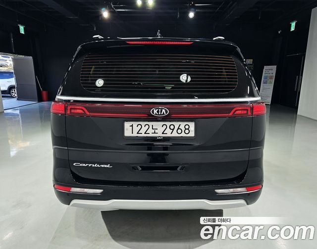 Kia Carnival 4-го поколения 9-Seater Prestige - фото 4
