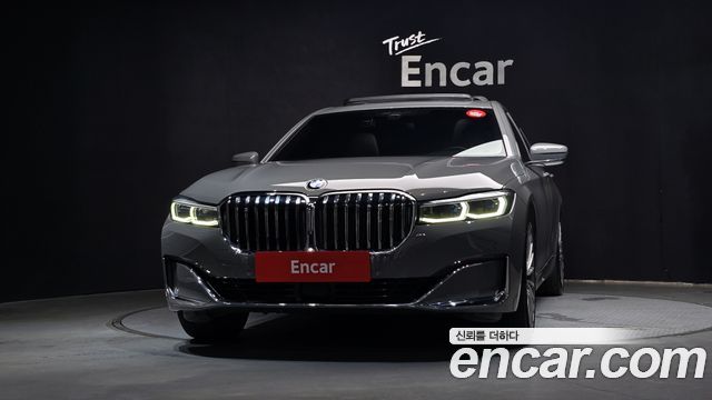 BMW 7-Series G11 740Li xDrive Design Pure Excellence - фото 2