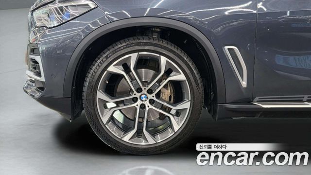 BMW X5 G05 xDrive 30d xLine - фото 4