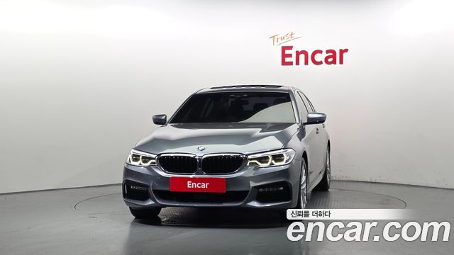 BMW 5-Series G30 520d xDrive M Sport Package - фото 2