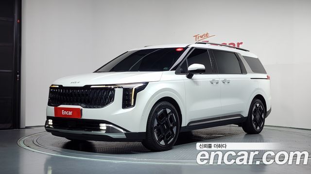 Kia Carnival Новый 4-го поколения HEV 9seater Signature - фото 0