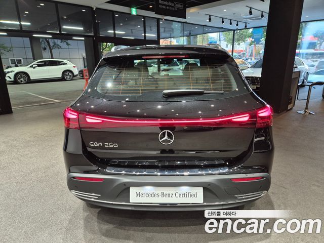 Mercedes-Benz EQA H243 EQA250 Progressive - фото 3