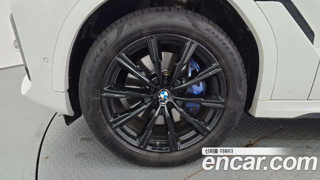 BMW X6 G06 xDrive30d M Sport - фото 4