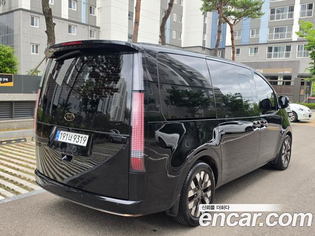 Hyundai Staria Lounge 7-Seater Inspiration - фото 3