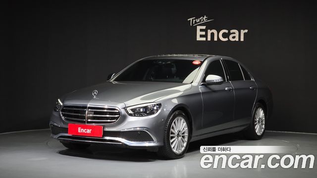 Mercedes-Benz E-Class W213 E250 Exclusive - фото 0