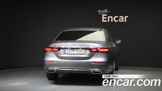 Mercedes-Benz E-Class W213 E250 Exclusive - фото 3