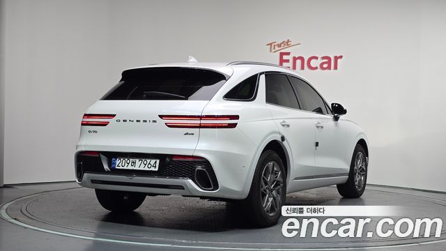 Genesis GV70 2.5T Gasoline AWD - фото 1