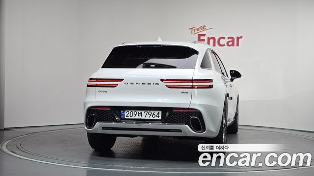 Genesis GV70 2.5T Gasoline AWD - фото 3