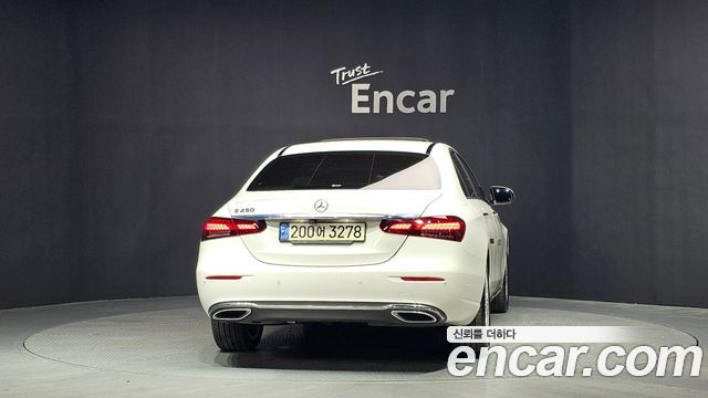 Mercedes-Benz E-Class W213 E250 Exclusive - фото 3