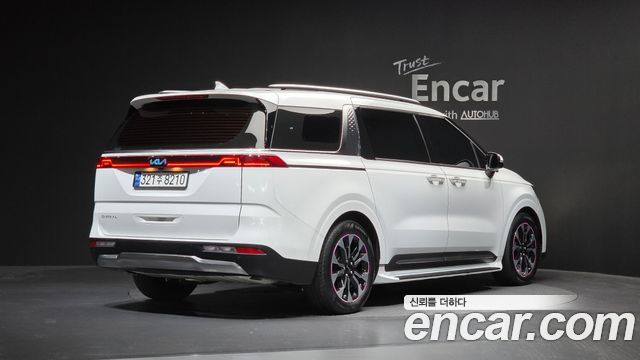 Kia Carnival 4-го поколения Gasoline 9-Seater Signature - фото 0
