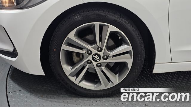 Hyundai Avante AD 1.6 GDI Value Plus - фото 4