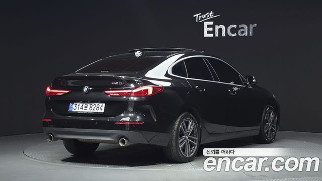 BMW 2-Series F44 220i Advantage - фото 1