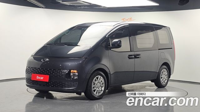Hyundai Staria Cargo 3-Seater Modern - фото 0