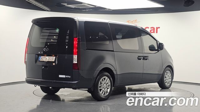 Hyundai Staria Cargo 3-Seater Modern - фото 1