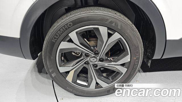 Renault Samsung Arkana 1.6 E-TECH Iconic Design Package - фото 3