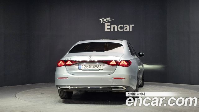 Mercedes-Benz E-Class W214 E200 Avantgarde - фото 3