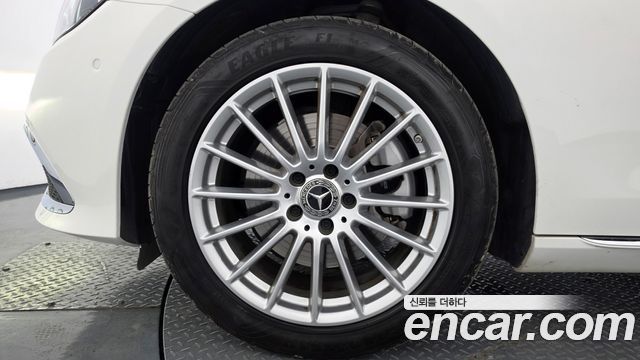 Mercedes-Benz E-Class W213 E250 Exclusive - фото 3