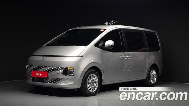 Hyundai Staria HEV 1.6 Tourer 9-Seater Modern - фото 0