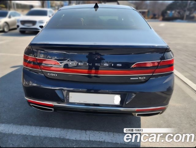 Genesis G90 5.0 AWD Prestige - фото 3