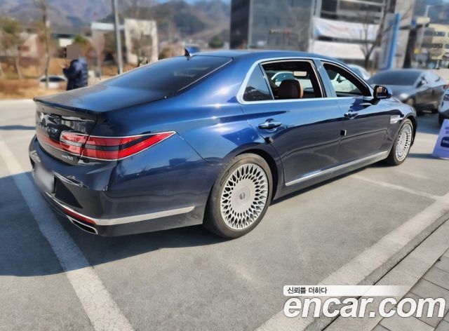Genesis G90 5.0 AWD Prestige - фото 4
