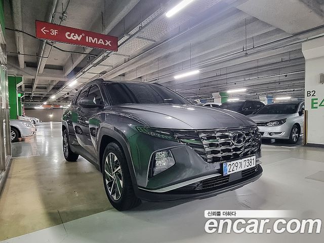 Hyundai Tucson NX4, гибрид Premium 2WD - фото 1