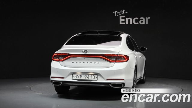 Hyundai Grandeur IG 2.4 Premium - фото 3