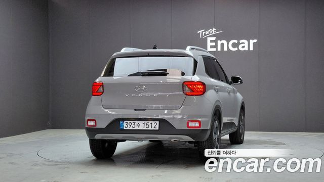 Hyundai Venue 1,6 Premium - фото 3