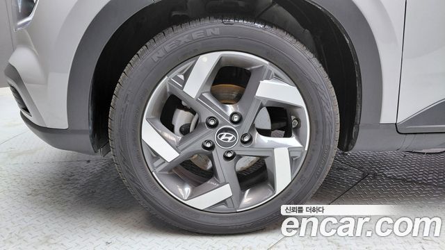 Hyundai Venue 1,6 Premium - фото 4