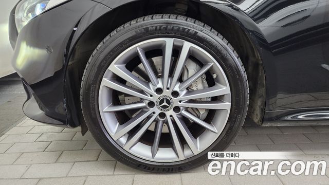 Mercedes-Benz CLS-Class C257 CLS400d 4MATIC - фото 4