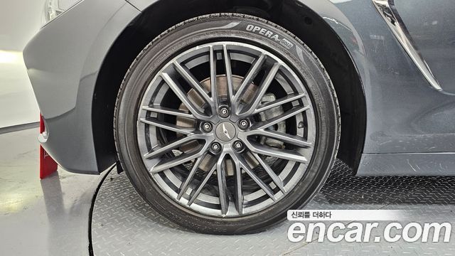 Genesis G70 2.0T AWD Supreme - фото 4