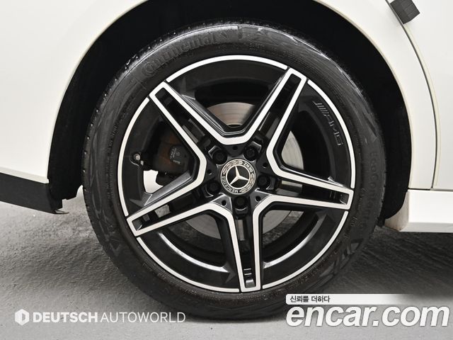 Mercedes-Benz CLA-Class C118 CLA250 4MATIC - фото 4