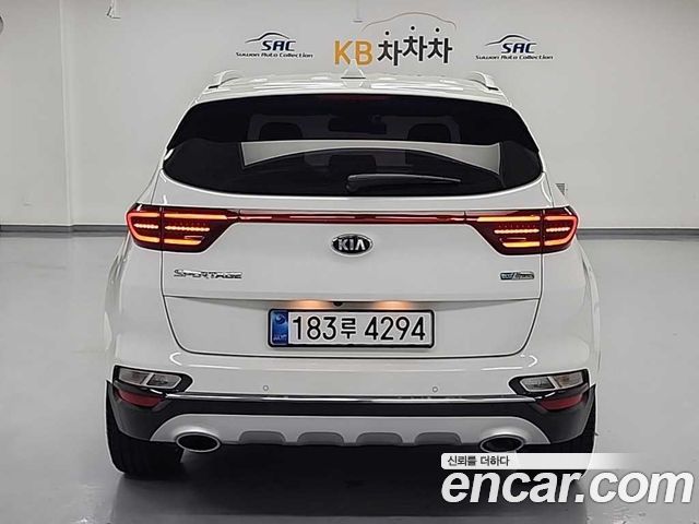Kia Sportage Diesel 2.0 2WD Signature - фото 2