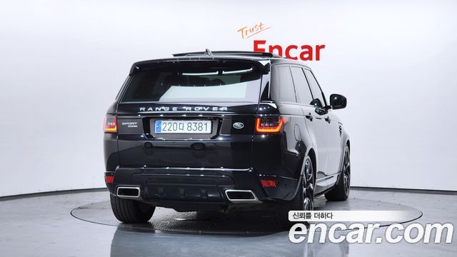 Land Rover Range Rover Sport 2-го поколения 3.0 SDV6 HSE Dynamic - фото 3