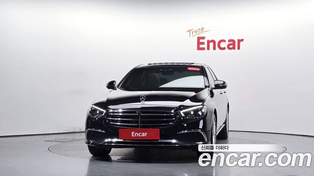 Mercedes-Benz E-Class W213 E250 Exclusive - фото 1