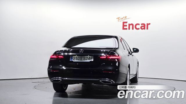 Mercedes-Benz E-Class W213 E250 Exclusive - фото 2