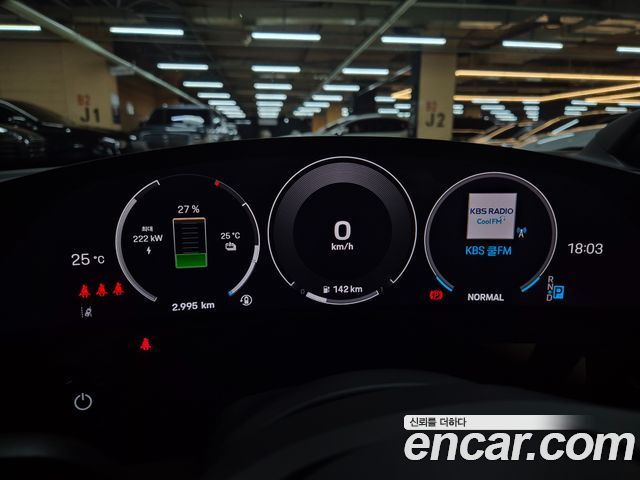 Porsche Taycan Base 4 - фото 4