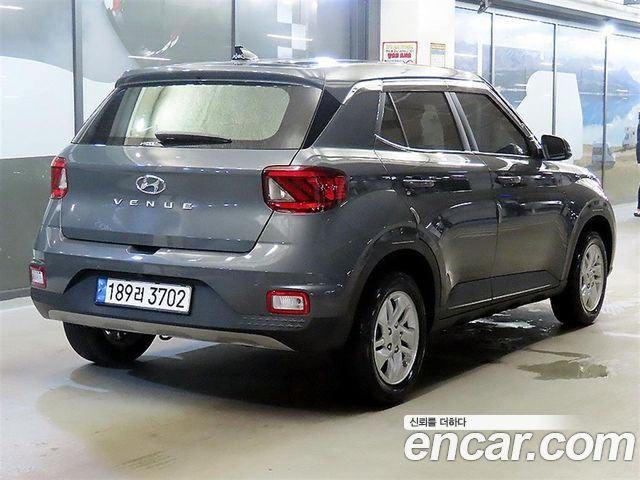 Hyundai Venue 1,6 Premium - фото 1