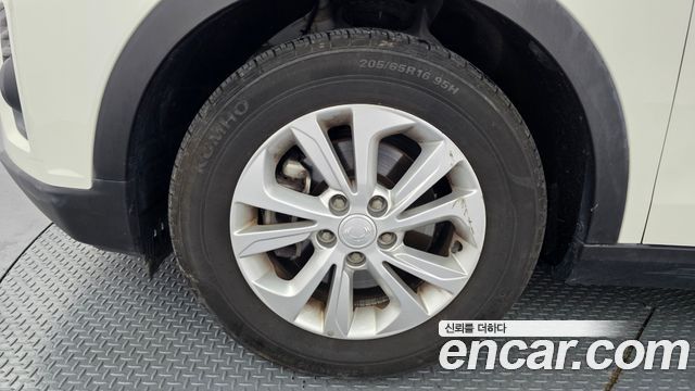 SsangYong Tivoli Gasoline 1.5 2WD V3 - фото 4