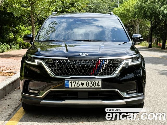 Kia Carnival 4-го поколения 9-Seater Noblesse - фото 1