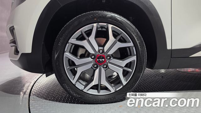 Kia Seltos Gasoline 1.6 Turbo 2WD Signature - фото 4