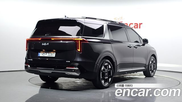 Kia Carnival Новый 4-го поколения HEV 7seater Signature - фото 1