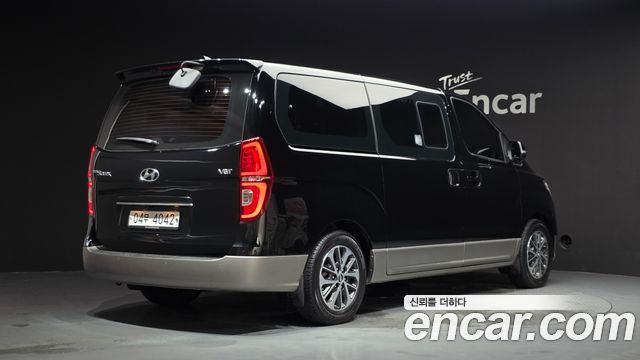 Hyundai Starex Новый Urban 9-Seater Exclusive - фото 1