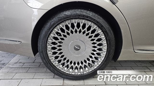 Genesis G90 5.0 AWD Prestige - фото 4