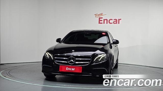Mercedes-Benz E-Class W213 E250 Avantgarde - фото 2