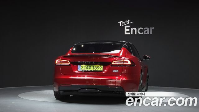Tesla Model S AWD - фото 3