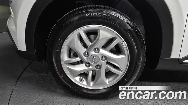 Hyundai Venue 1,6 Premium - фото 4
