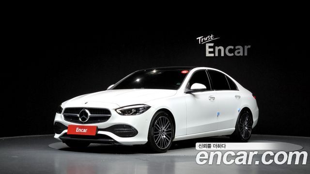Mercedes-Benz C-Class W206 C300 4MATIC Avantgarde - фото 0